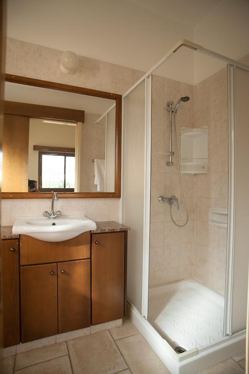 Villa Natasha Coral Bay Pokoj fotografie