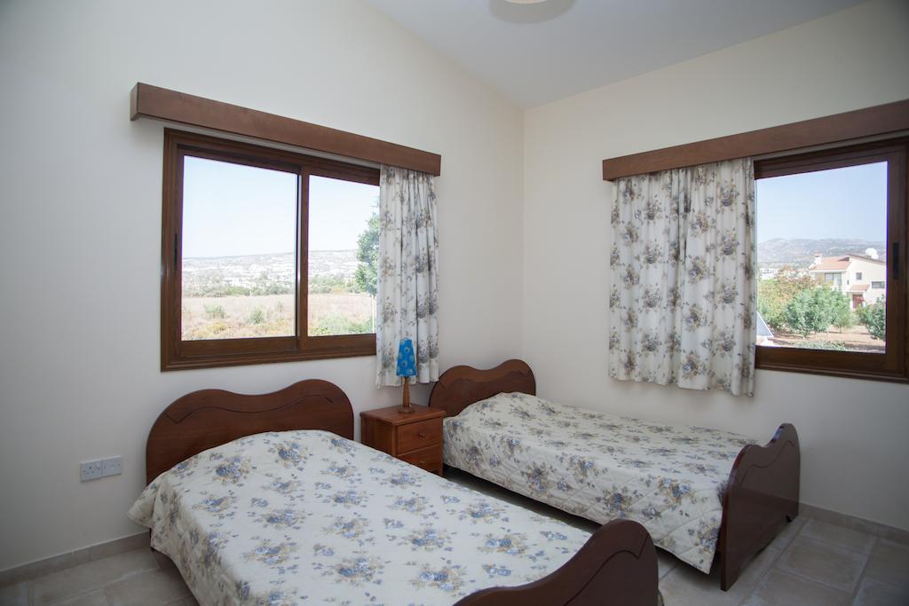 Villa Natasha Coral Bay Pokoj fotografie