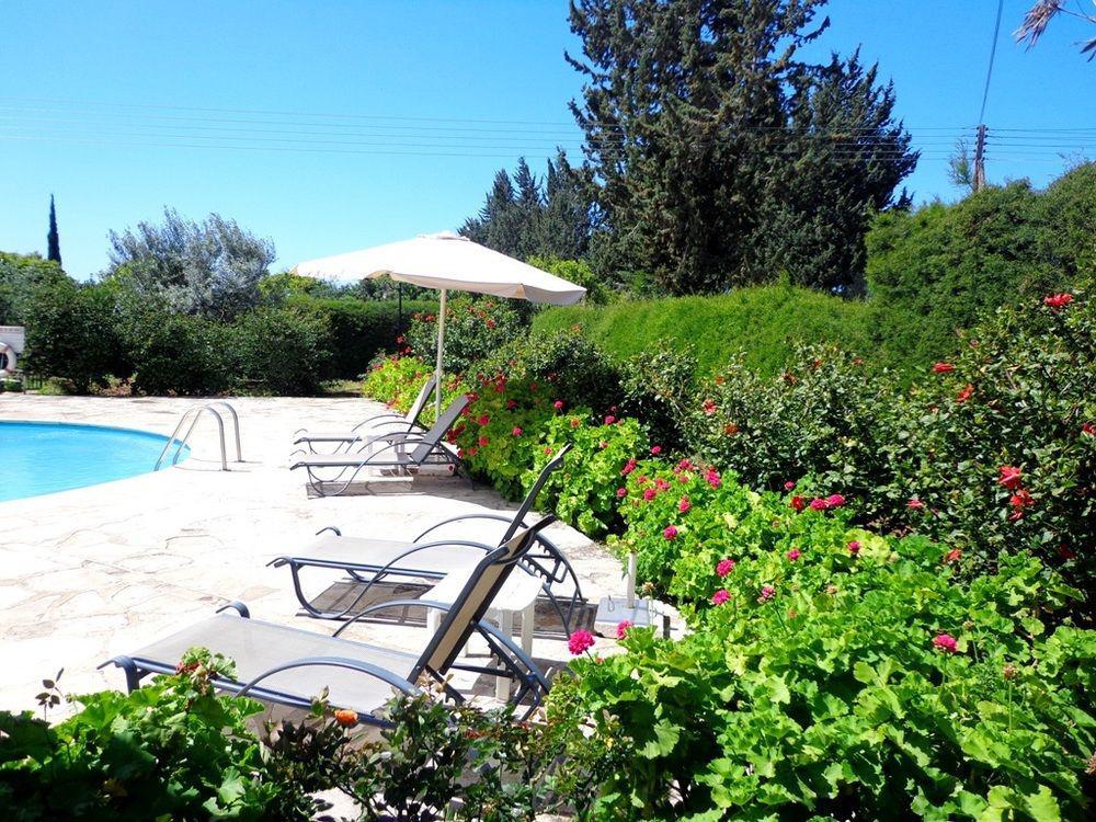 Villa Natasha Coral Bay Exteriér fotografie